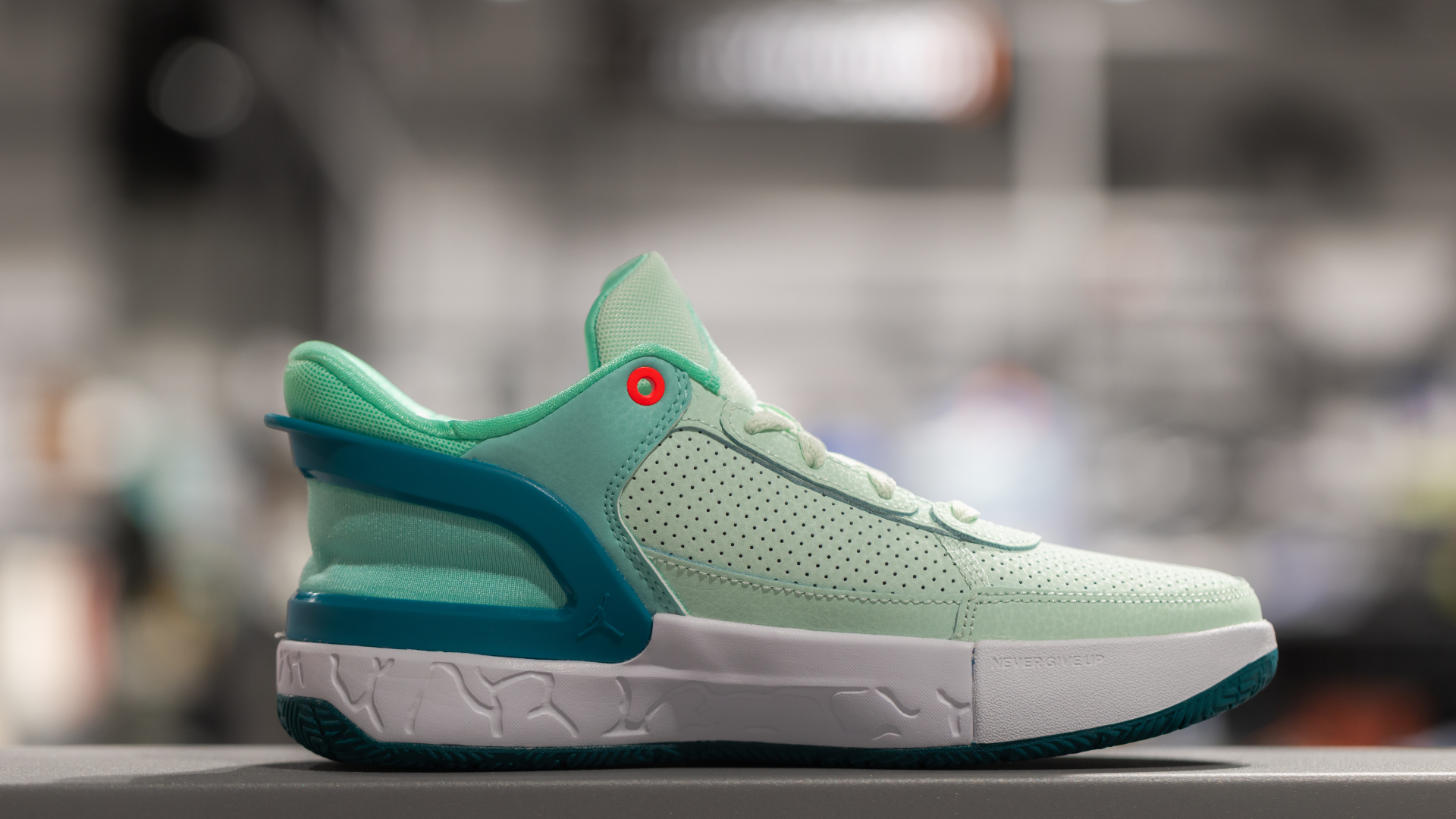 Nike-9/30